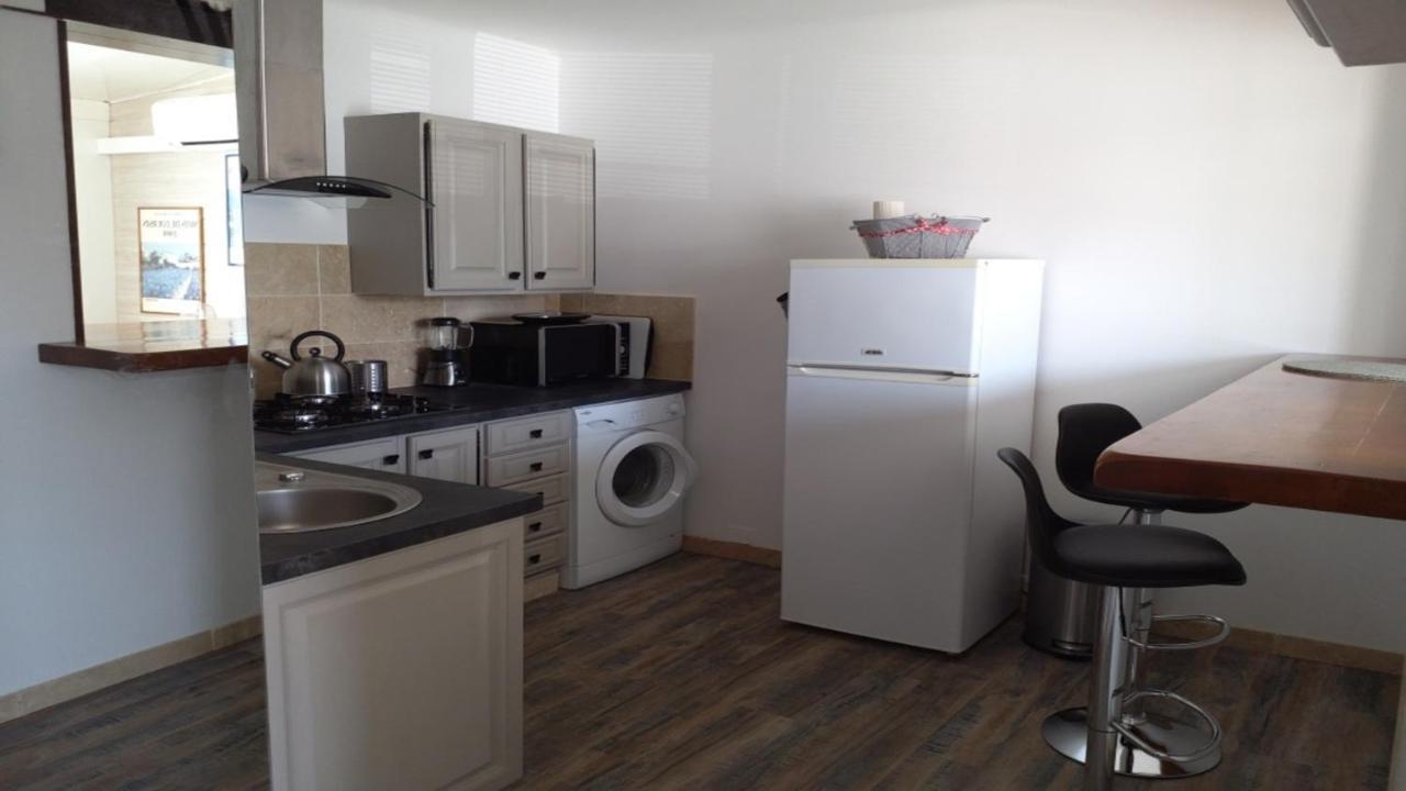 Le Cabanon Revisite Tres Beau T2 Labellise 3 Etoiles De 40M2 Face Au Port De Carry Le Rouet Apartment Exterior photo